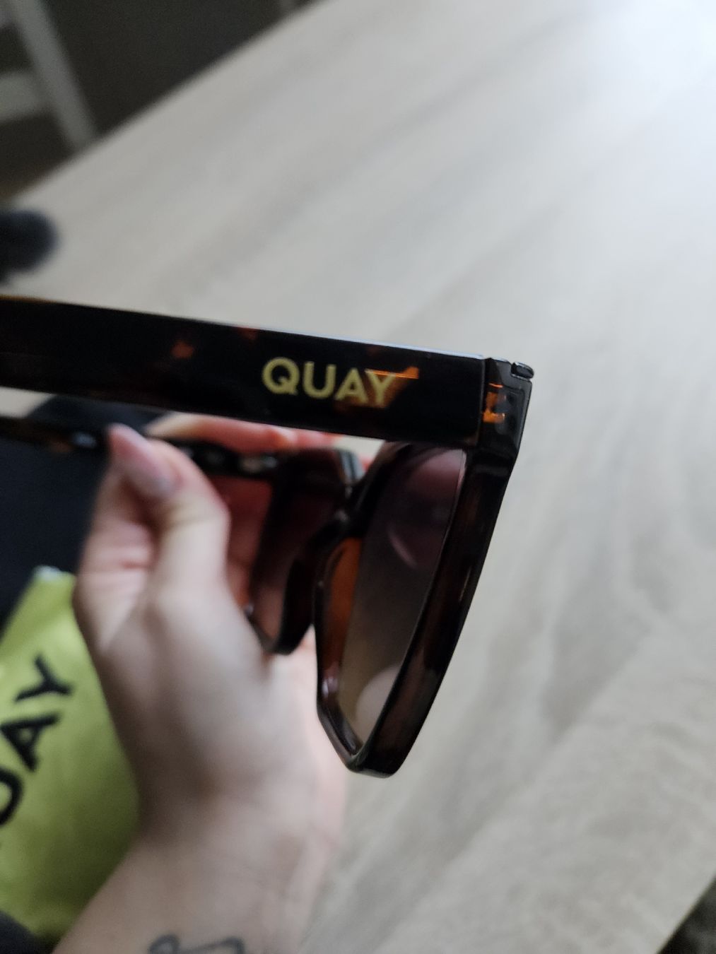 Occhiali & Lenti: QUAY Australia Sonnenbrille – Usato da Baar venduto da BlackCat_13 4