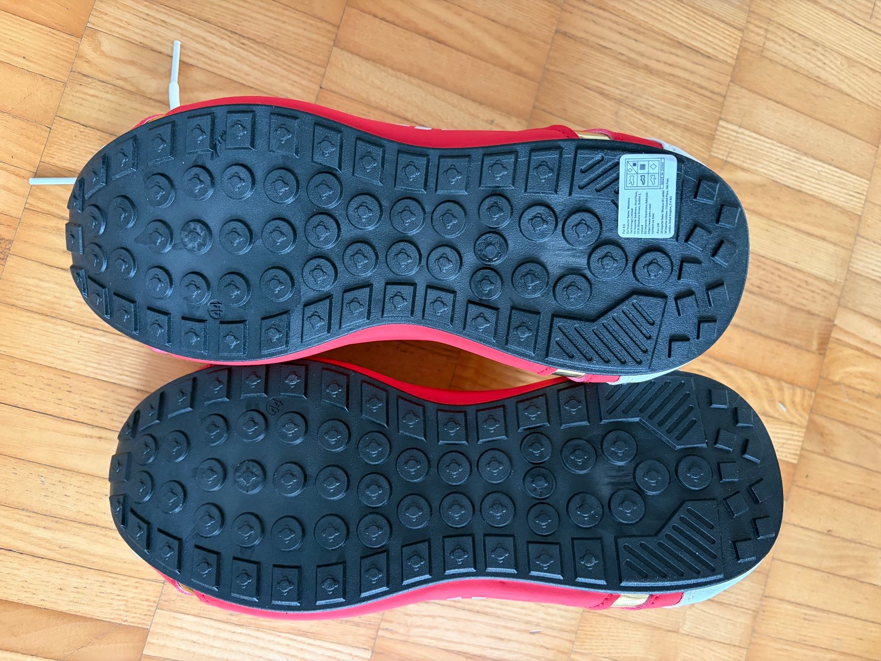 Scarpe da uomo: Sneakers: weiss/rot/gold – Usato da Effretikon venduto da 10finger 3
