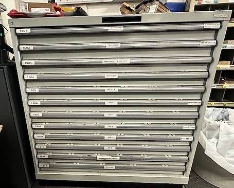 Armadi: Lista Schubladenschrank – Usato da Uster venduto da AMAG-Retail-Uster