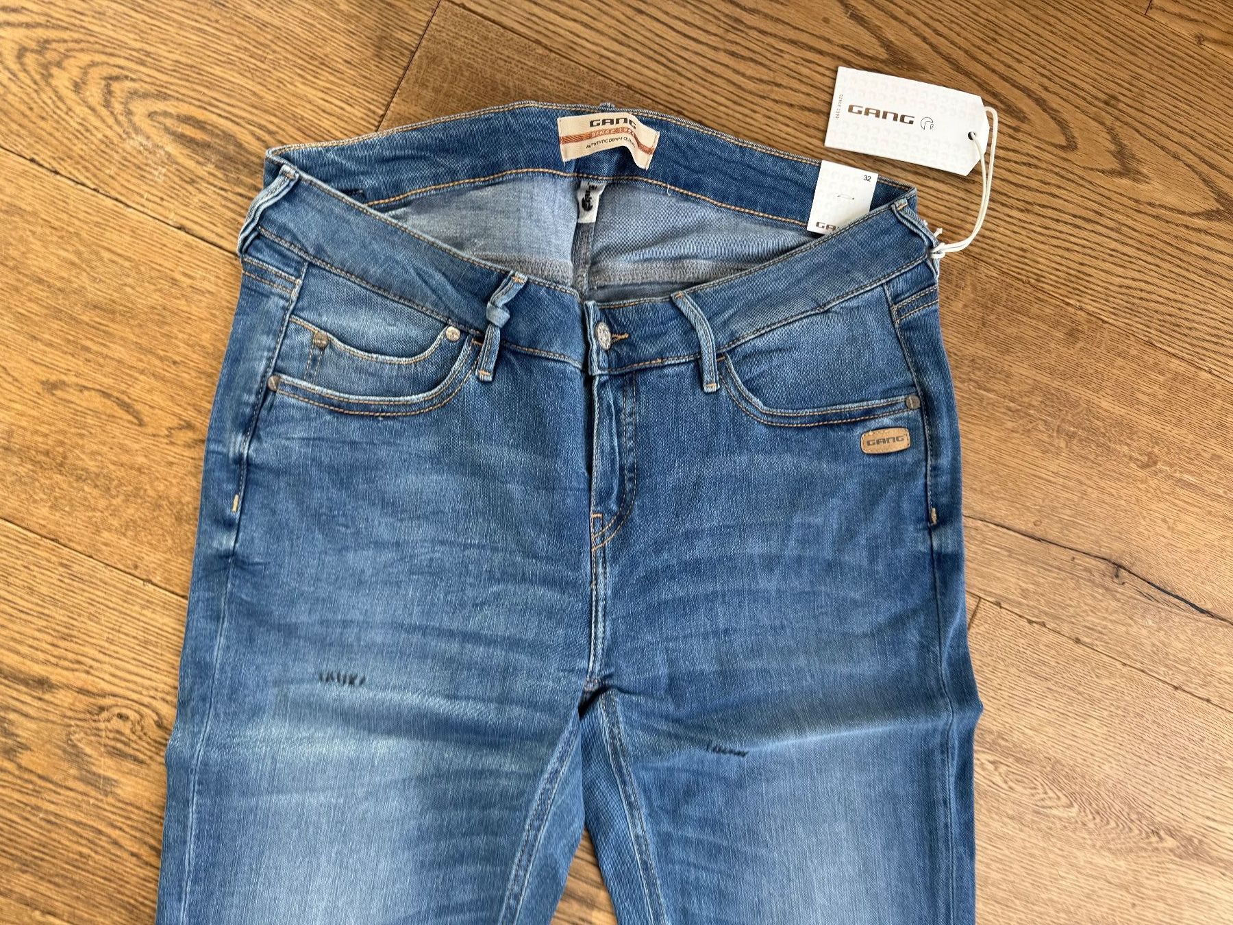Jeans: Jeans, Gang //NEU// 32 – Nuovo (secondo la descrizione) da Stettfurt venduto da outlet72 2