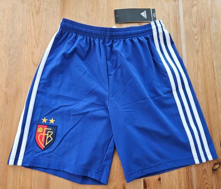 FC Basel Hosen Shorts NEU adidas Grösse 152 FCB