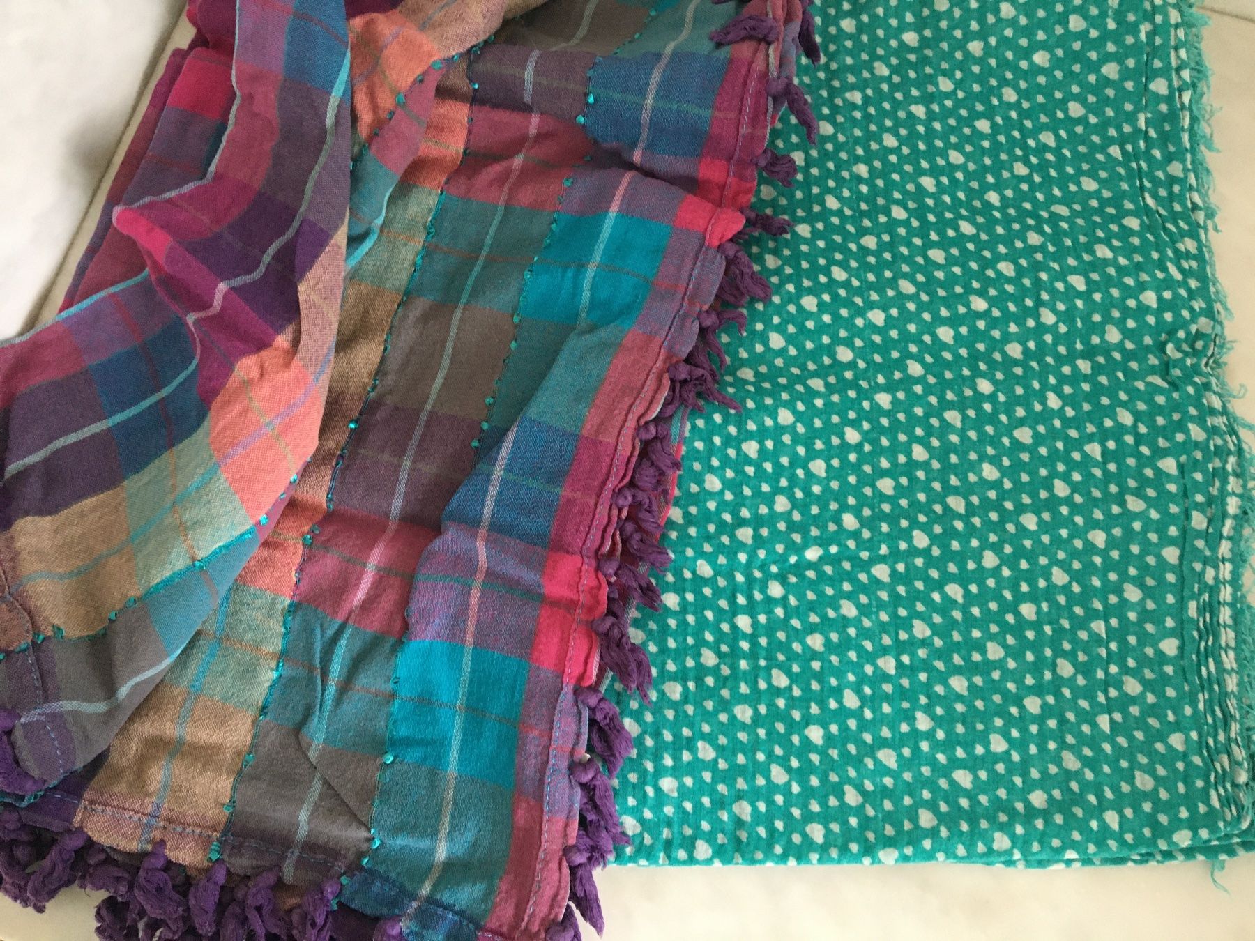 Foulard & Sciarpe: 2 grosse Schals – Usato da Siebnen venduto da Starlauf