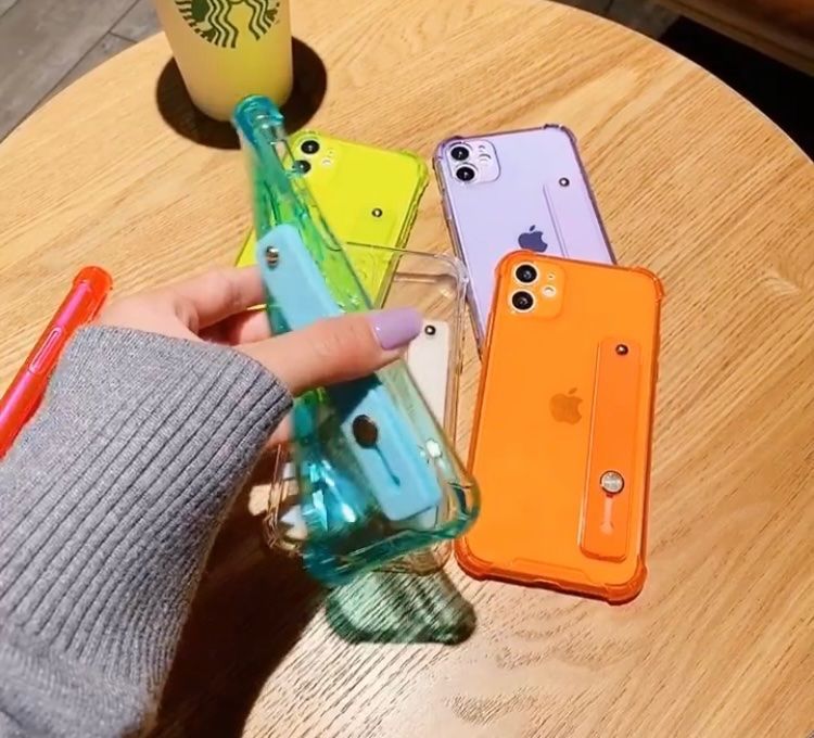 Coques & Protection écran: Coque iphone 13 pro max fluorescente – Neuf avec emballage d'origine à Morges par DigiAC 3