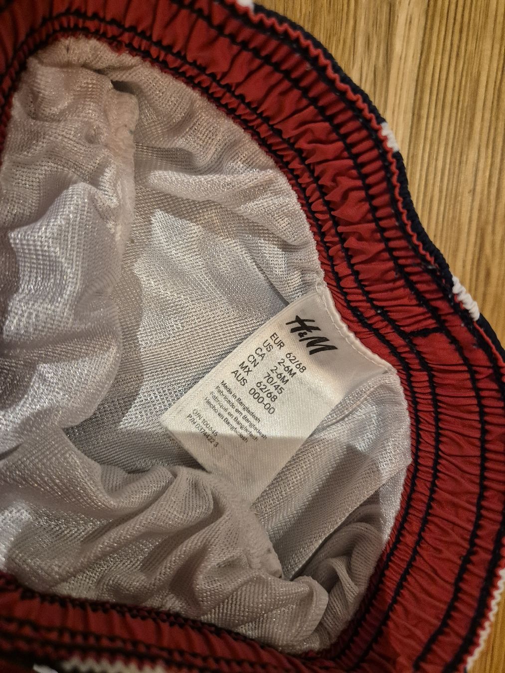 H&M Costumi da bagno: Sommer Badehose mit Sternenmuster, Grösse 62/68 – Usato da Biberist venduto da pingu_90 2
