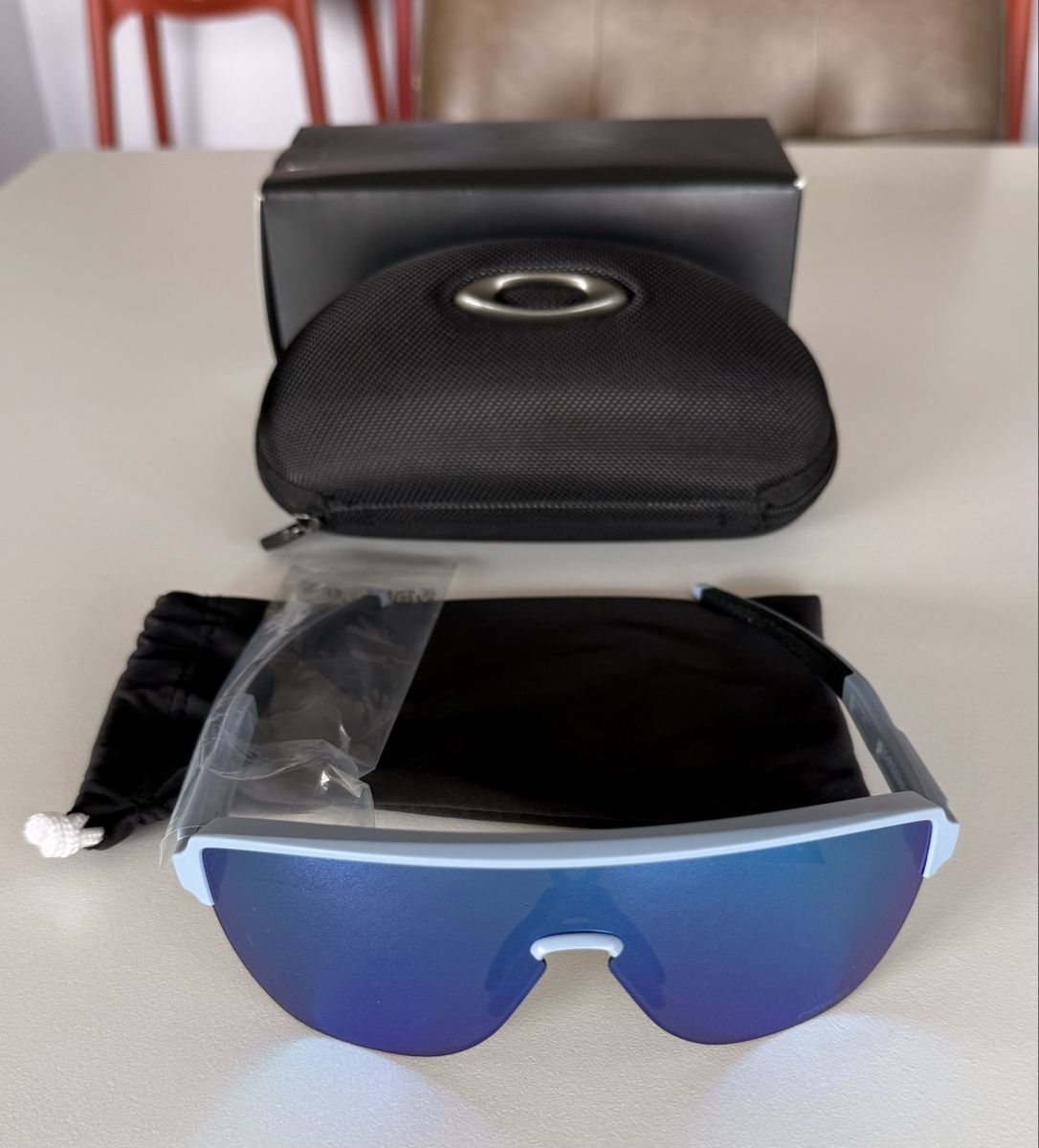 Oakley Occhiali & Lenti: Oakley corridor prizm sapphire new – Nuovo (secondo la descrizione) da Savièse venduto da Cedric007