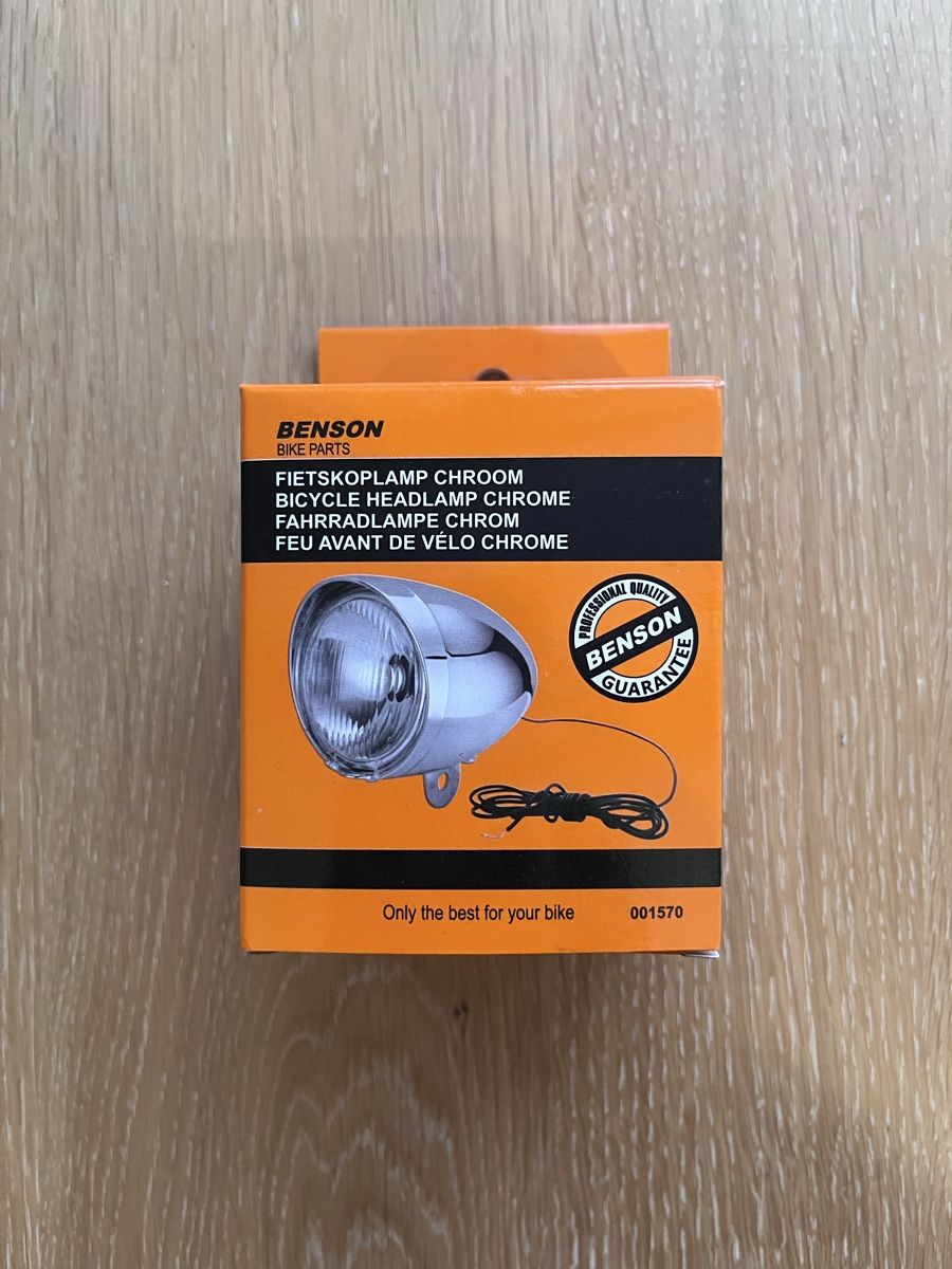 Pezzi di ricambio: Fahrradlampe BENSON Chrome neu mit Verpackung – Nuovo e nell'imballaggio originale da Volketswil venduto da Bigboy12