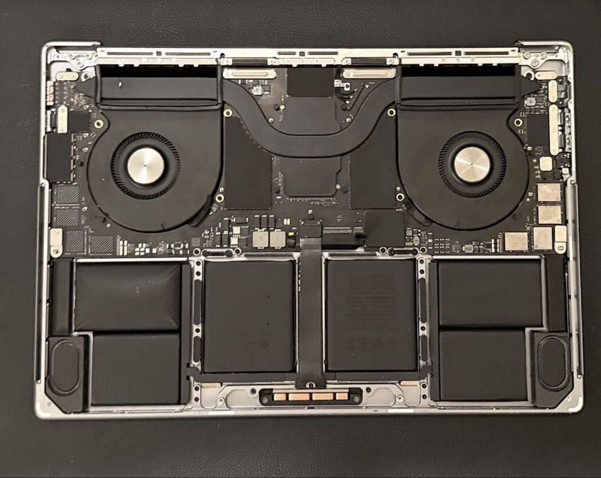 Apple Notebooks: Apple Macbook Pro A2485 Ersatzteile – Defekt aus Allschwil von ant_wbx5 1