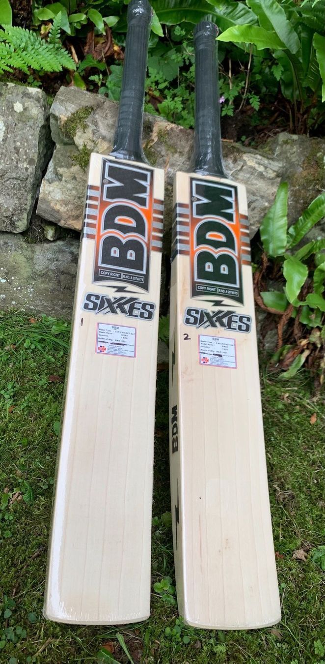 Articoli in legno: Cricket Bats BDM Sixes English Willow SH – Nuovo e nell'imballaggio originale da Luzern venduto da ronymamuni 1
