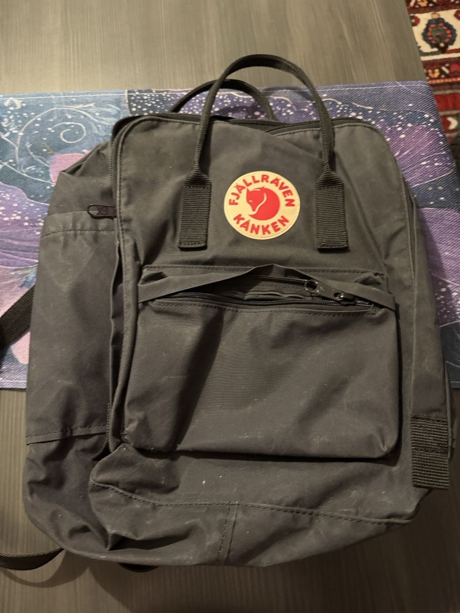Fjällräven Zaini: Rucksack Fjällräven Kanken – Nuovo (secondo la descrizione) da Aesch BL venduto da fabi.07