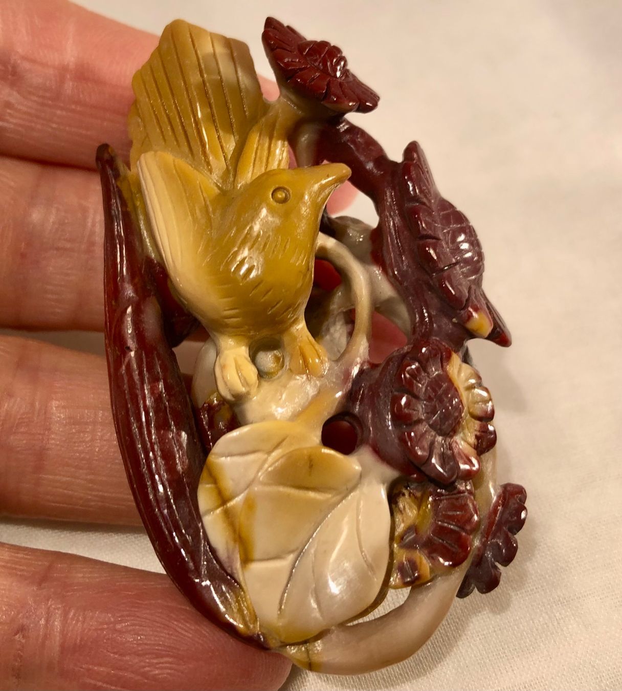 Anhänger: Pendentif jade sculpté main, oiseau fleurs, Chine, neu – Gebraucht aus Genève von DELIRBEADS 6