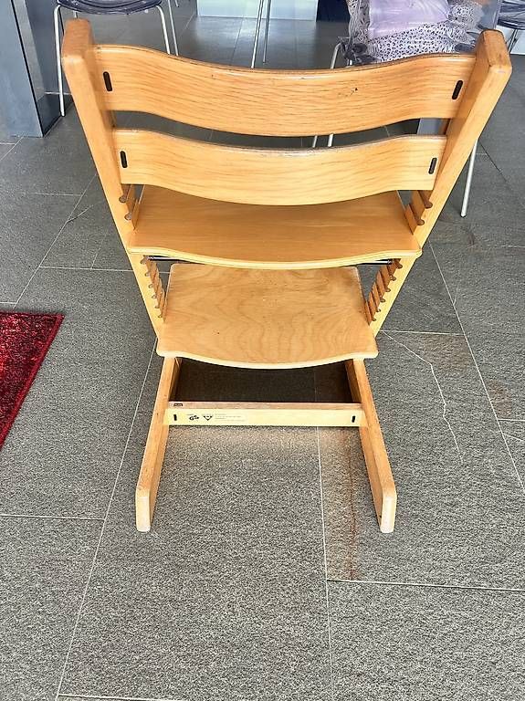 Chaises: sedia stokke  – D'occasion à Bioggio par vir_5b6b 1