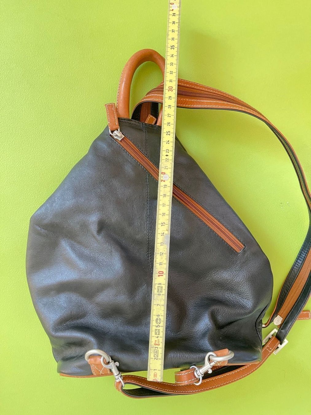 Borse da donna: Rucksack-Handtasche Leder neuwertig – Nuovo (secondo la descrizione) da Winterthur venduto da 1956ingi 1