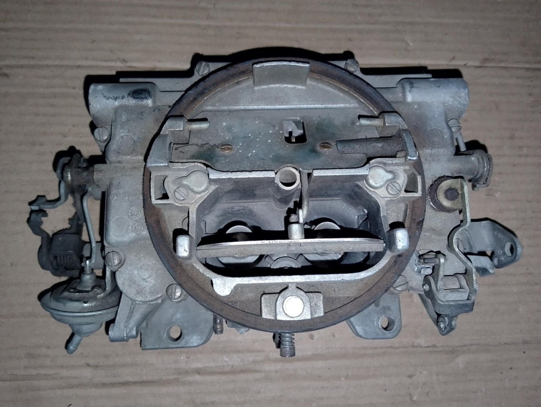 Tutti pezzi di ricambio auto: 4-fach Vergaser Carter AVS – Usato da Niedergösgen venduto da usc_tt5r