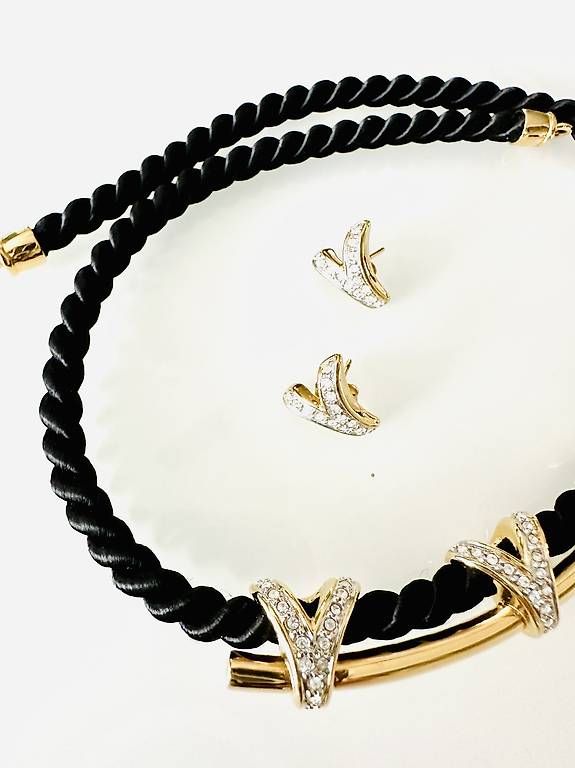 Altri gioielli: Parure collier et boucles d'oreilles  – Usato da Collombey venduto da qua_lb8f 2