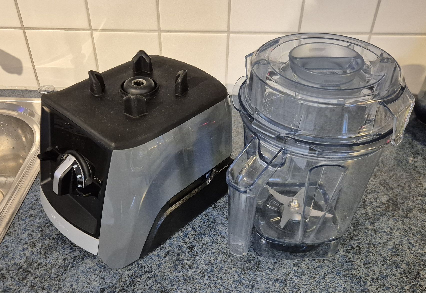 Vitamix Elettrodomestici da cucina: Standmixer Vitamix Ascent A2500i grau – Usato da Kallnach venduto da 1630er 1