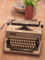 Schreibmaschine Gabriele 25, Retro Vintage mit Koffer