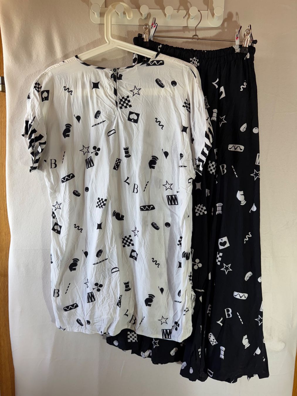 Costumi: Kostüm von Tru Bluse Gr 38/40 – Usato da Grosswangen venduto da second_hand_dress 9