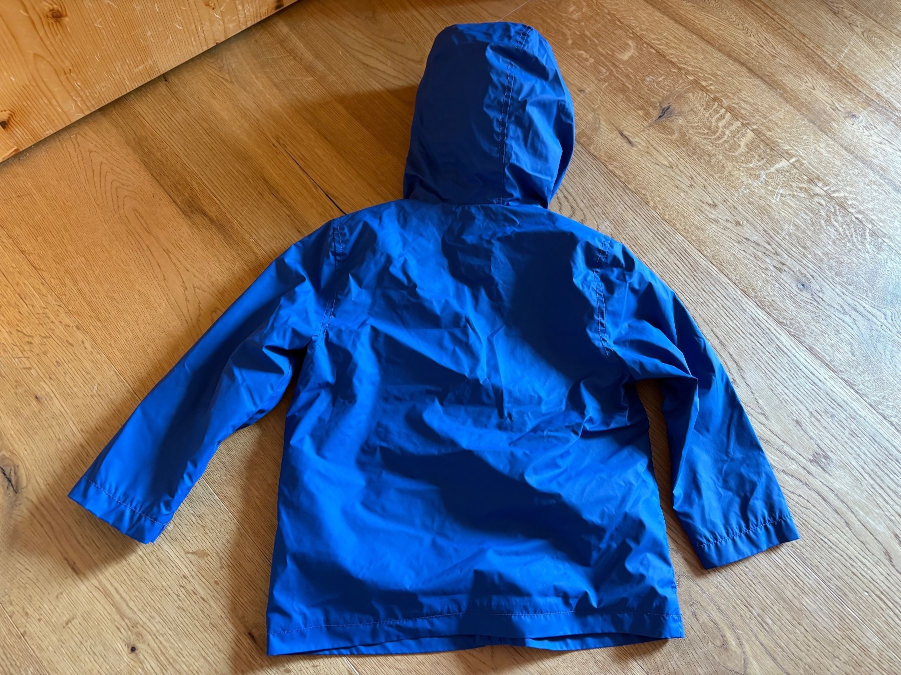 Zara Giacche & Cappotti: Regenjacke Matschjacke in Gr.104 – Usato da Serneus venduto da bragi 1