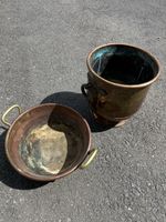 Lot de 2 anciens pots en cuivre.