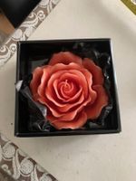 Handgefertigte Rose, Duftkerze, neu im Karton, Geschenkidee