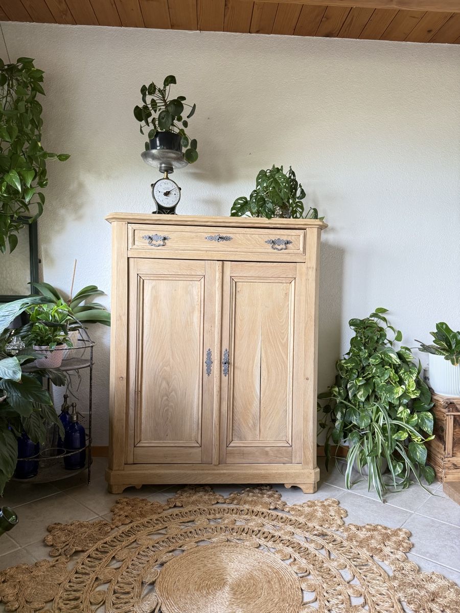 Armadi: Petite armoire en chêne  – Usato da cheyres venduto da Bigbig00 1