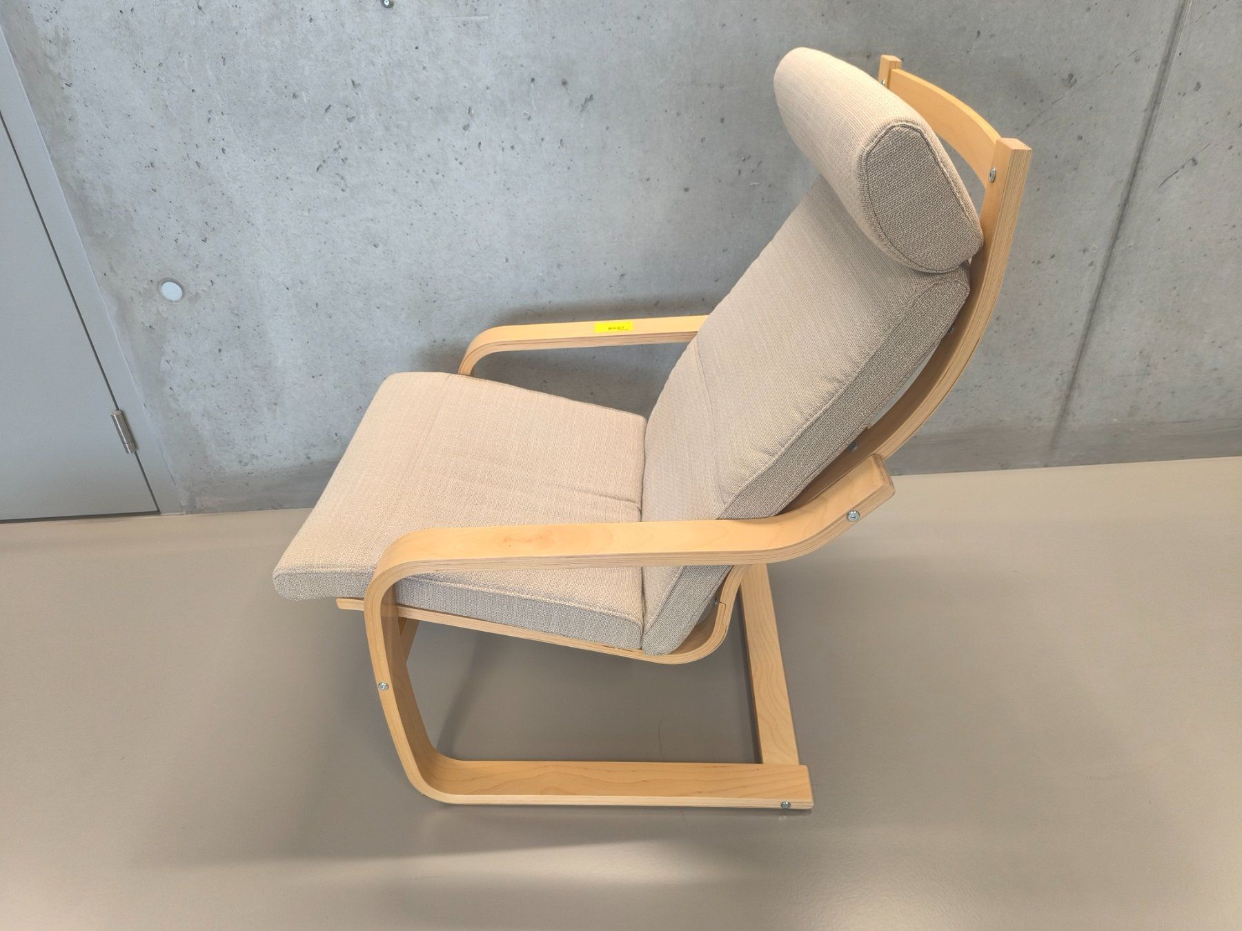Ikea Fauteuils: IKEA POÄNG Sessel mit Hocker -Wiitergäh – Neuf (Voir description) à Zug par GGZatWork 4