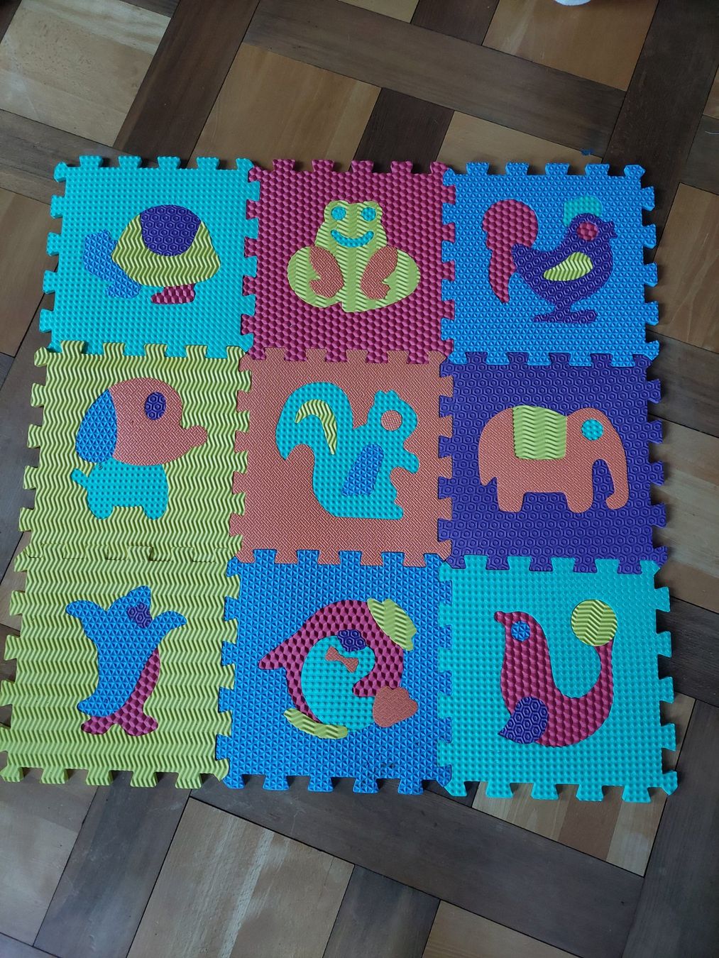 Tapis de jeu: Tier Puzzlematten / Bodenmatten / Sensorikmatten 9er-Set – D'occasion à Beckenried par Havacola