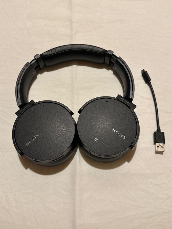 Sony Kopfhörer: Noise Cancelling + Bass Effect Sony Kopfhörer MDR-XB950N1 – Gebraucht aus Zürich von sierrabravo