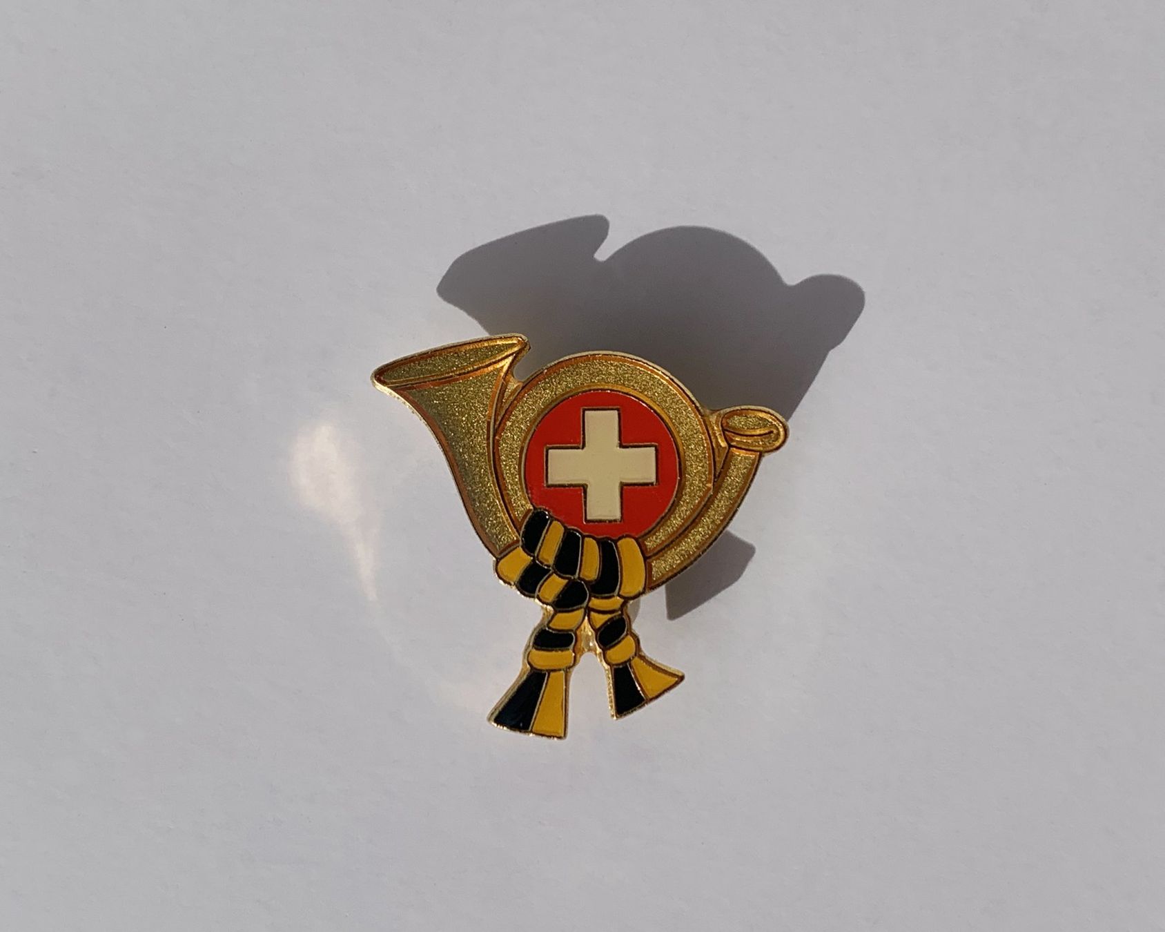 Placchette & Badge: Postauto Post PTT Postkutsche Postillonhörnli Magnet – Nuovo (secondo la descrizione) da Bern venduto da AWiBe 1