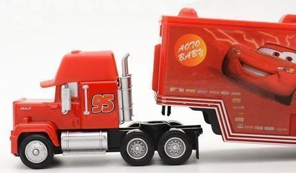 CARS - SPIELZEUG TRUCK MIT AUTO LIGHTNING MCQUEEN - DISNEY (Neu und ...