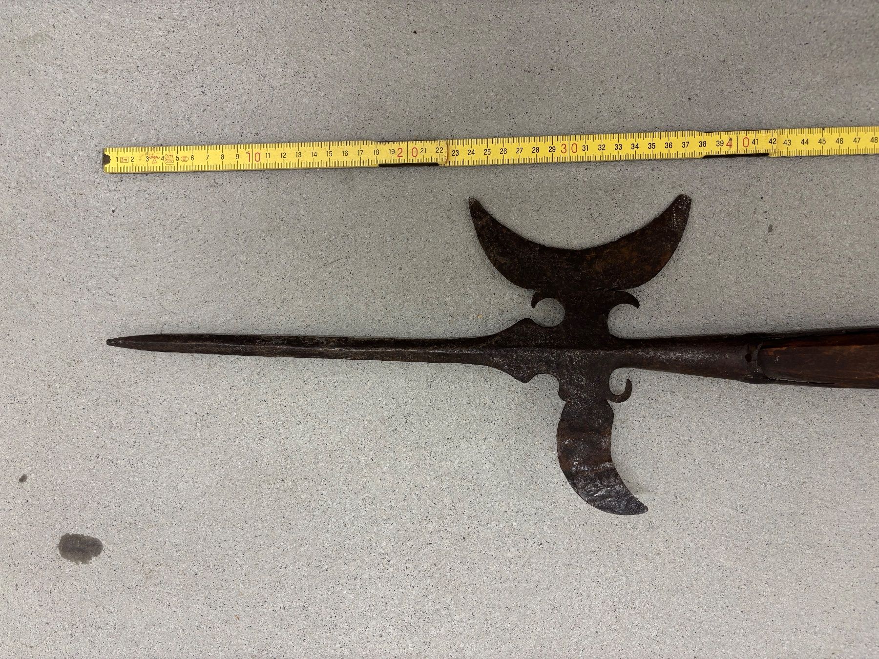 Armes blanches: Antike Hellebarde 16Jh – D'occasion à rotkreuz par baudisch 9