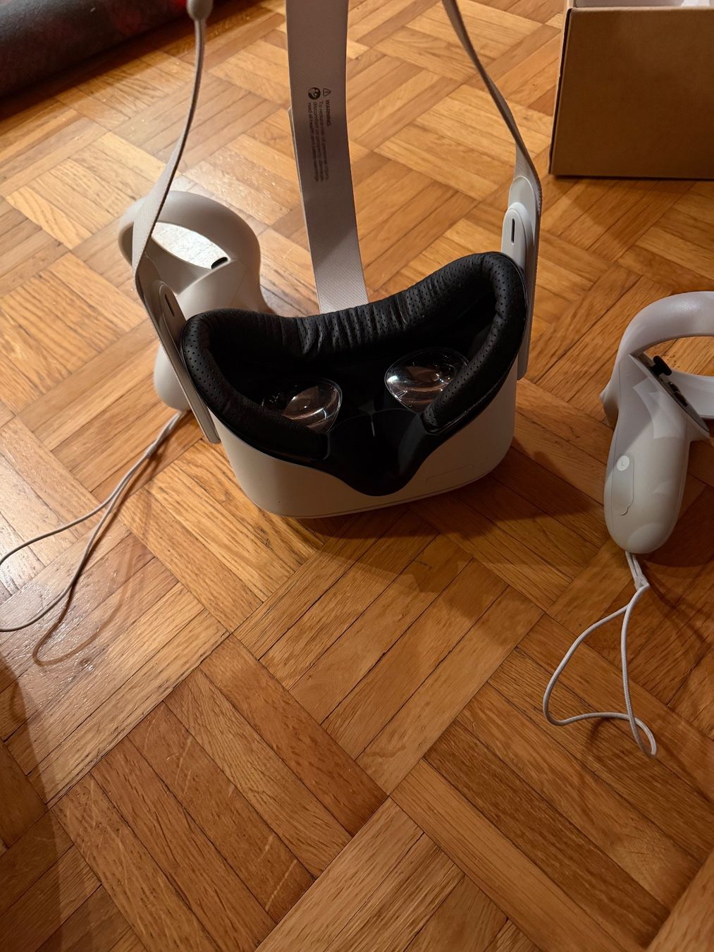 Meta Casque VR: Oculus Quest 2 – Neuf (Voir description) à Oberhelfenschwil par j03l_02 3