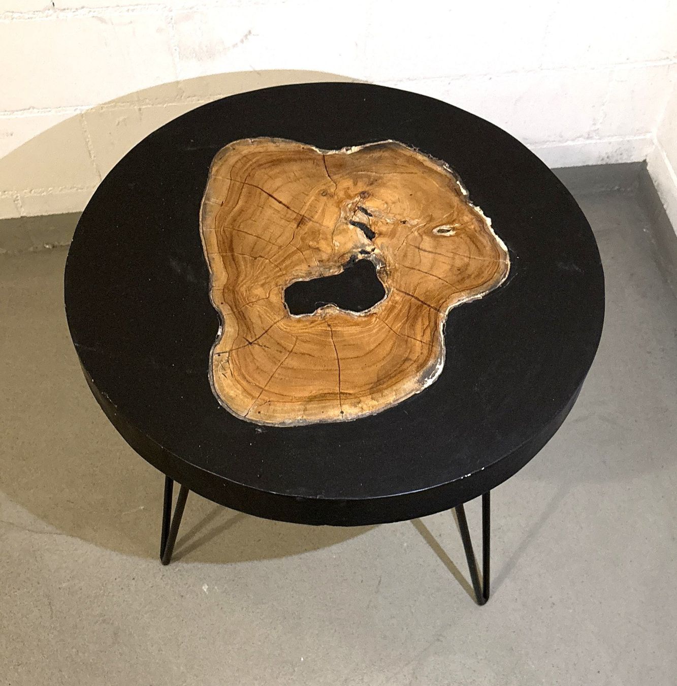 Tische: Beistelltisch rund aus Holz – Gebraucht aus Glattbrugg von Ariel012 5