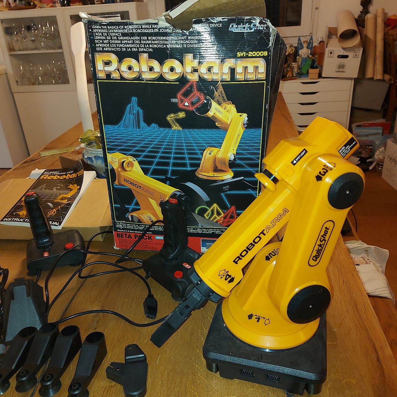 Console: ROBOTARM SVI-2000B BETA PACH 🤖 Roboterarm – Usato da Schlieren venduto da Svenja7