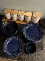 Full Set of Blue Plates 23 pieces in total