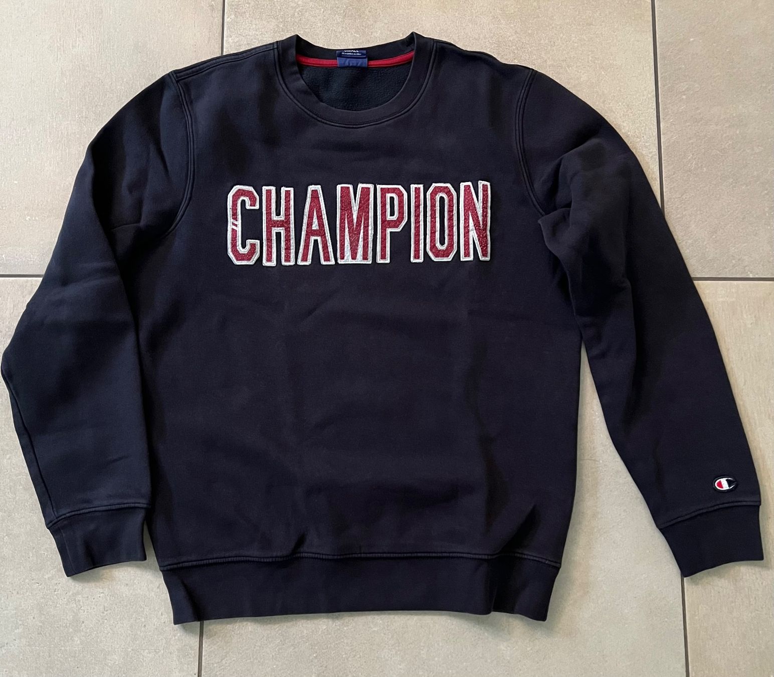 Maglioni & Felpe: Champion Pullover Gr. S – Usato da Münchenbuchsee venduto da dani1113