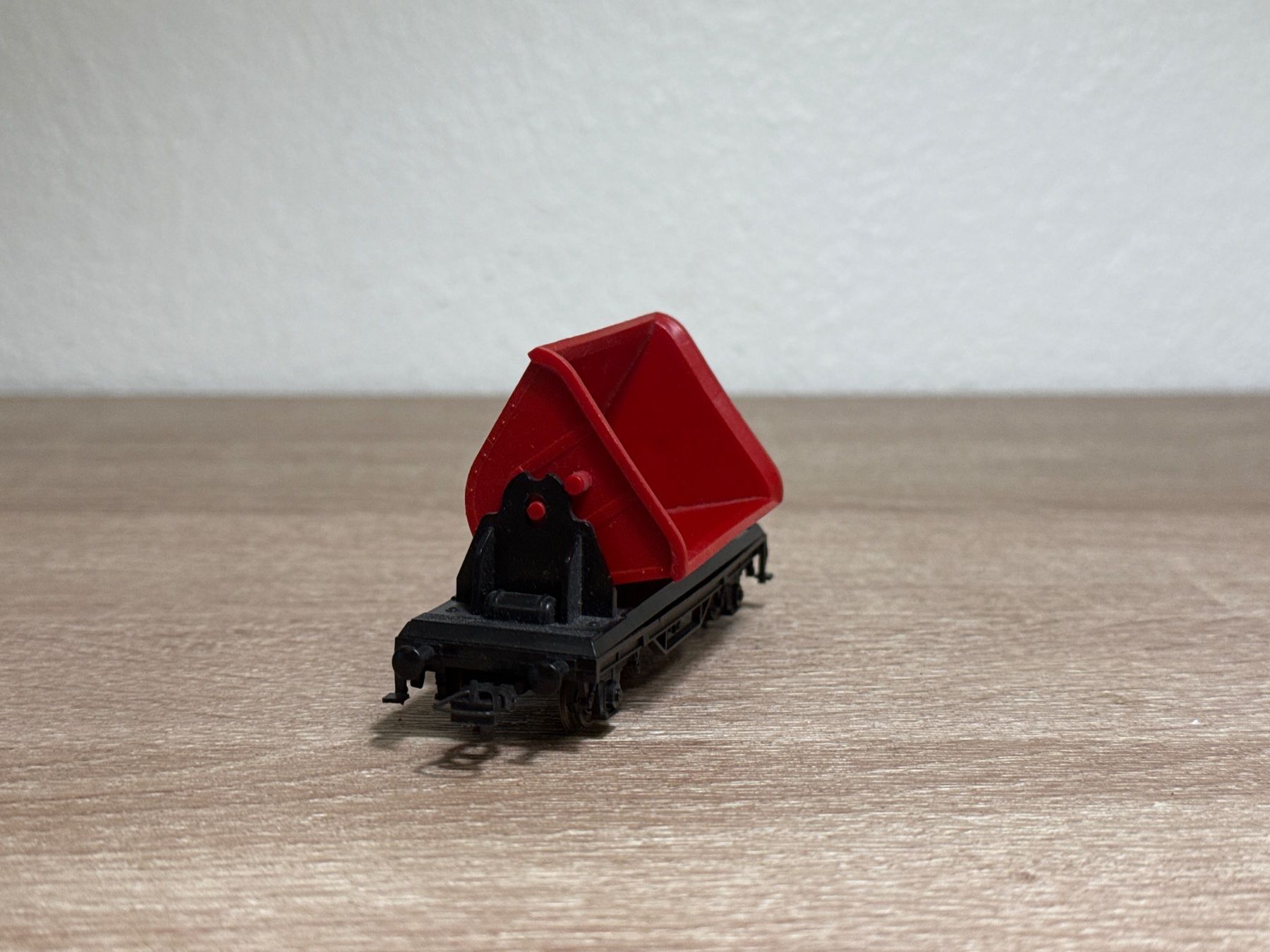 Roco Modellini di ferrovie: Roco Güterwagen (115) – Usato da St-Aubin-Sauges venduto da tantome 2