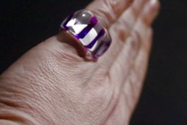 Vintage Space-Age Acrylglas-Ring, handbemalt, um 1970, NOS