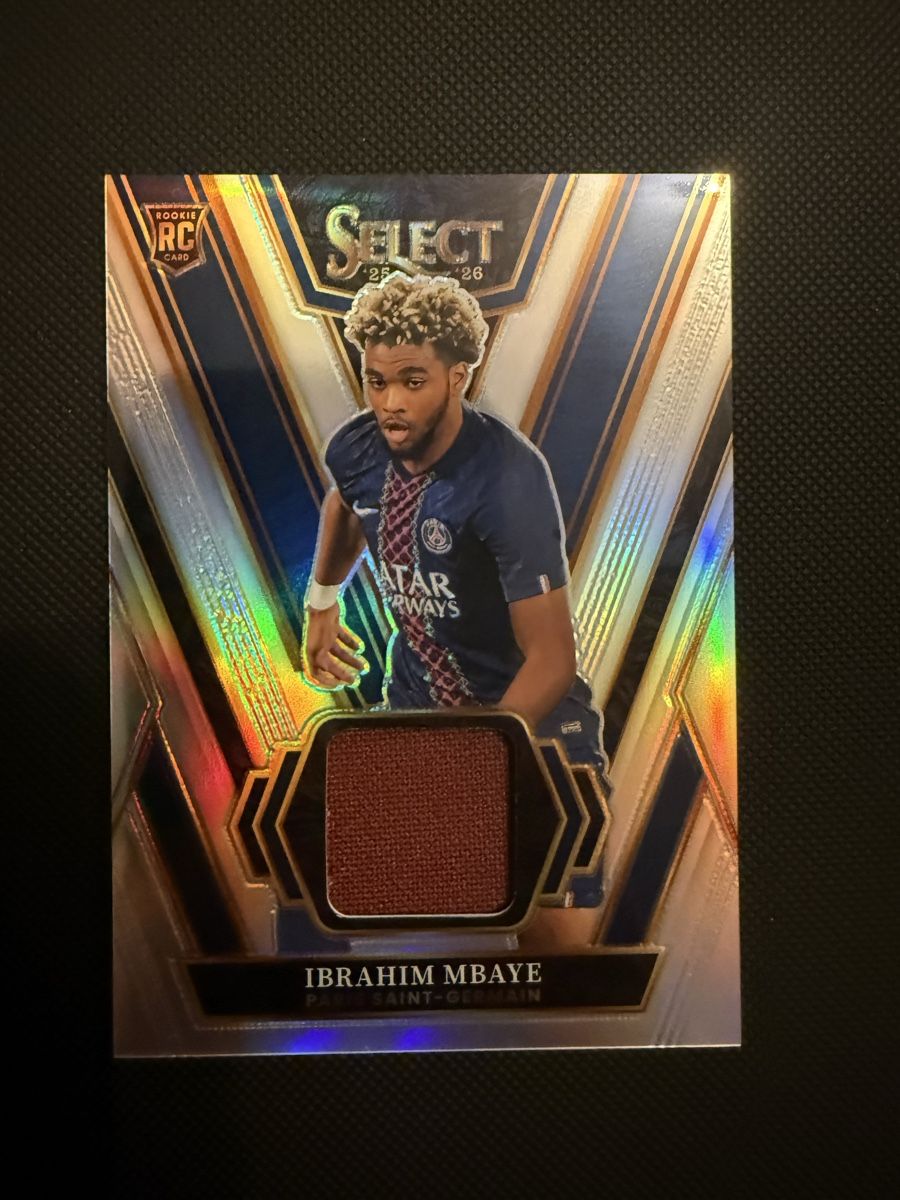 Panini Cartes à collectionner: Panini select ligue1 Mbaye patch – Neuf (Voir description) à La Chaux-de-Fonds par Chacha99