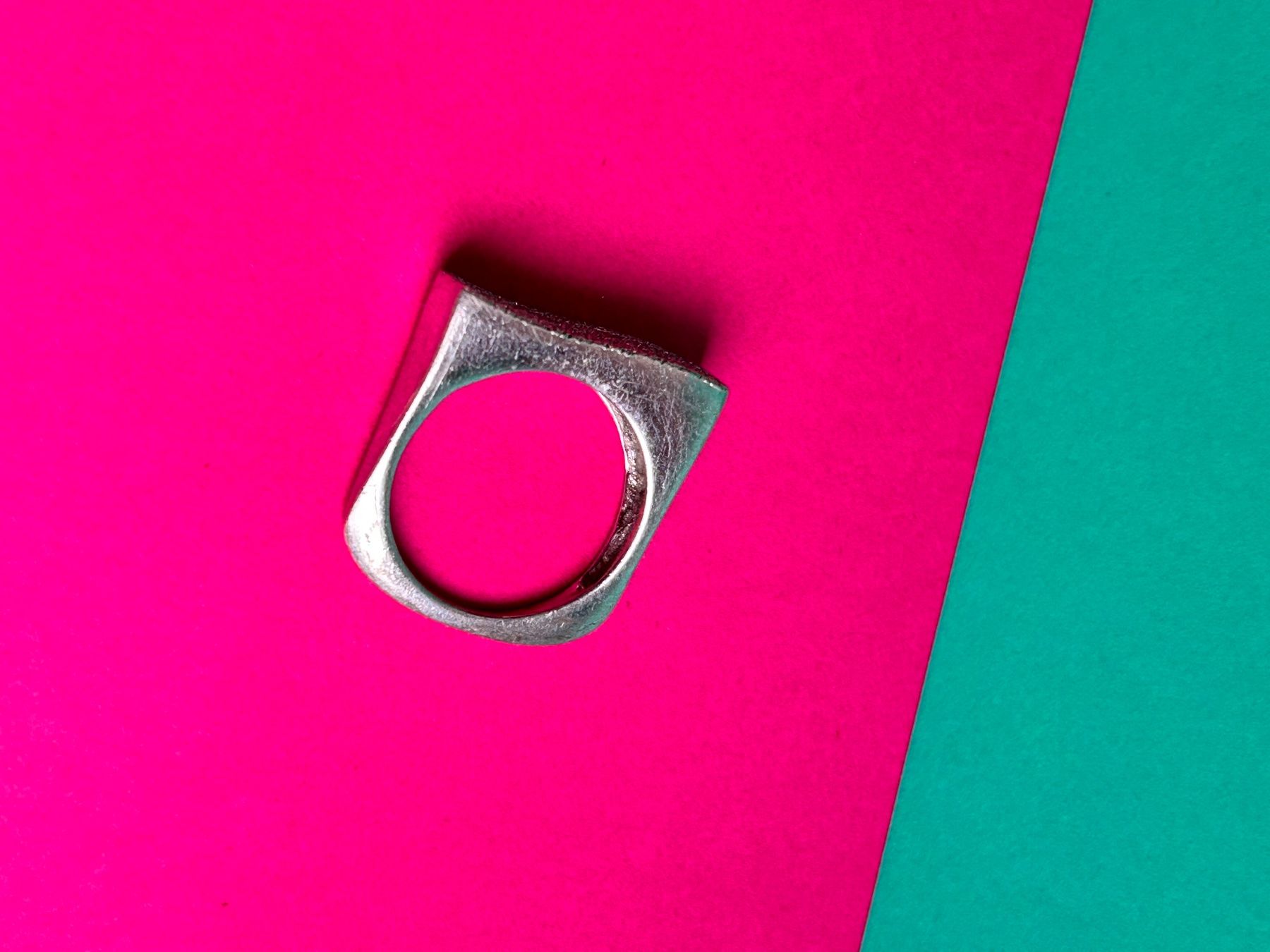 Anelli: Silberring Designer matt Abstrakt (53) – Nuovo e nell'imballaggio originale da Laufen venduto da belleskulptur 1