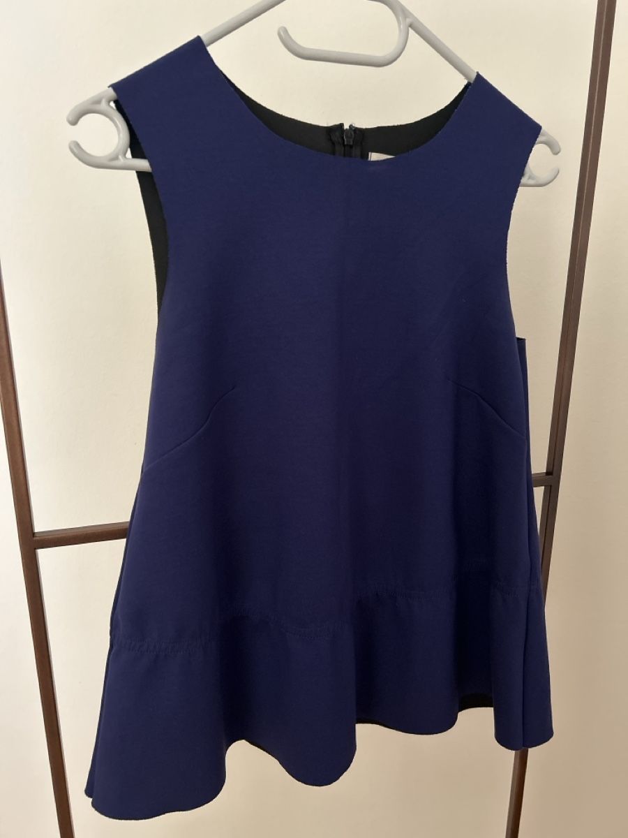 H&M Top: Top scuba H&M Premium – Nuovo (secondo la descrizione) da Massagno venduto da Coroncina
