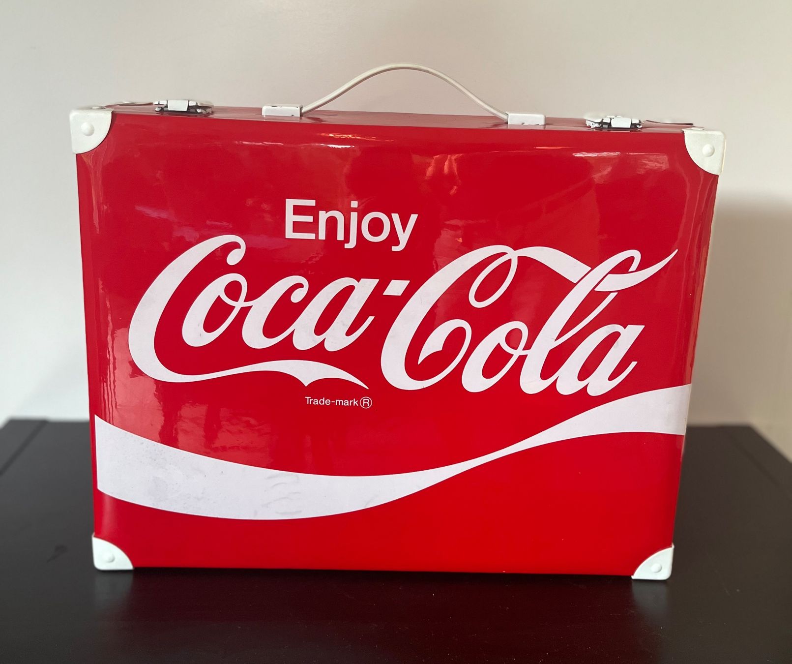 Reisekoffer: Coca-Cola Aktenkoffer – Gebraucht aus Cham von SPORTSMOTION