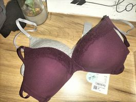 soutien-gorge neuf 90B 2 pièces