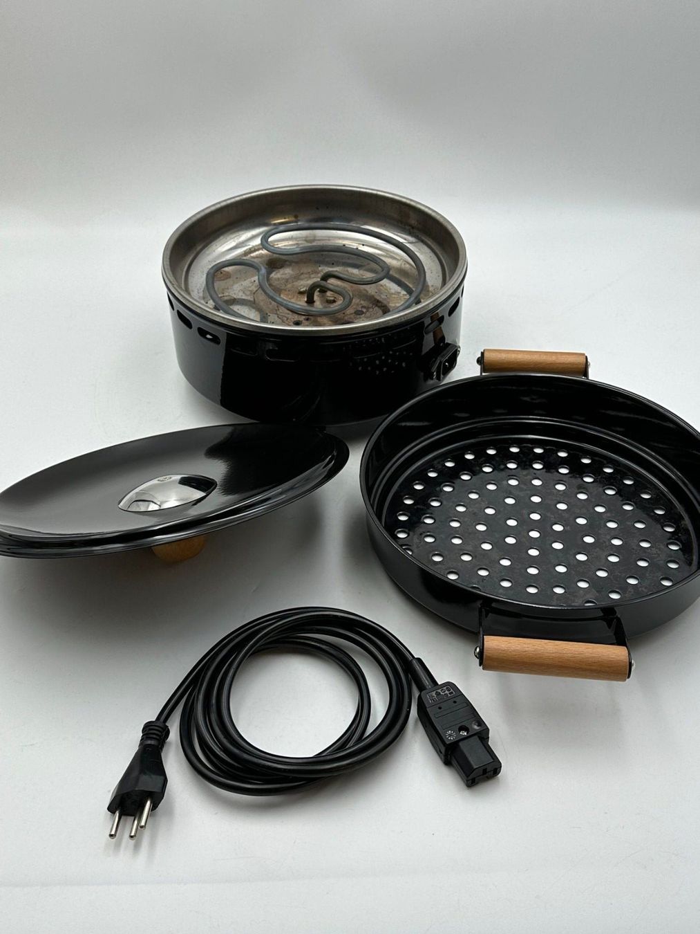 Stöckli Küchengeräte: Stöckli Multifuktionsgerät mit Grillplatte - Marroni – Gebraucht aus Luzern von Lager6640 7