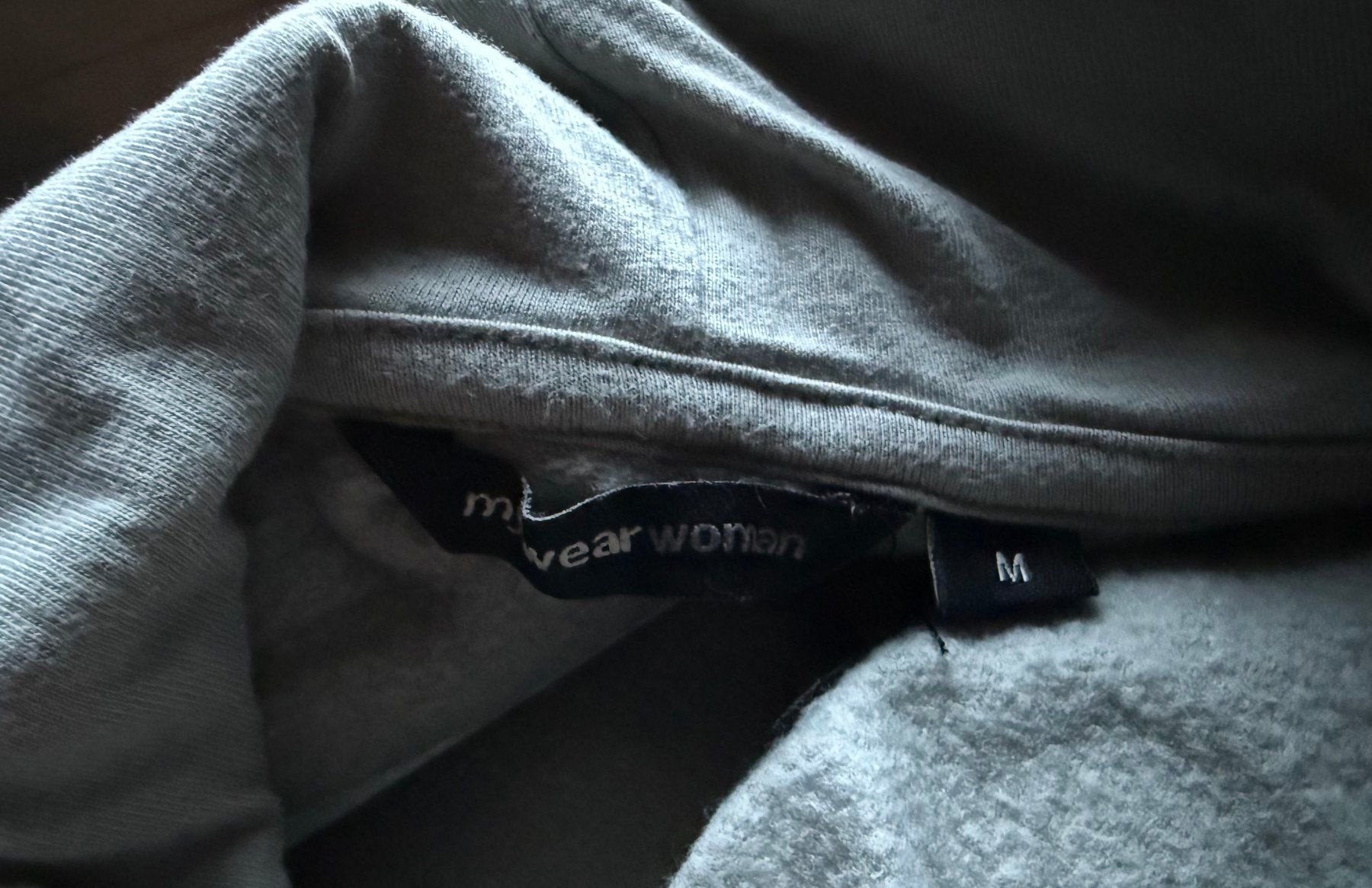 Maglioni & Felpe: schöner Oversize Pulli mit Kapuze, helles oliv – Usato da Zäziwil venduto da kreative-ideen 7