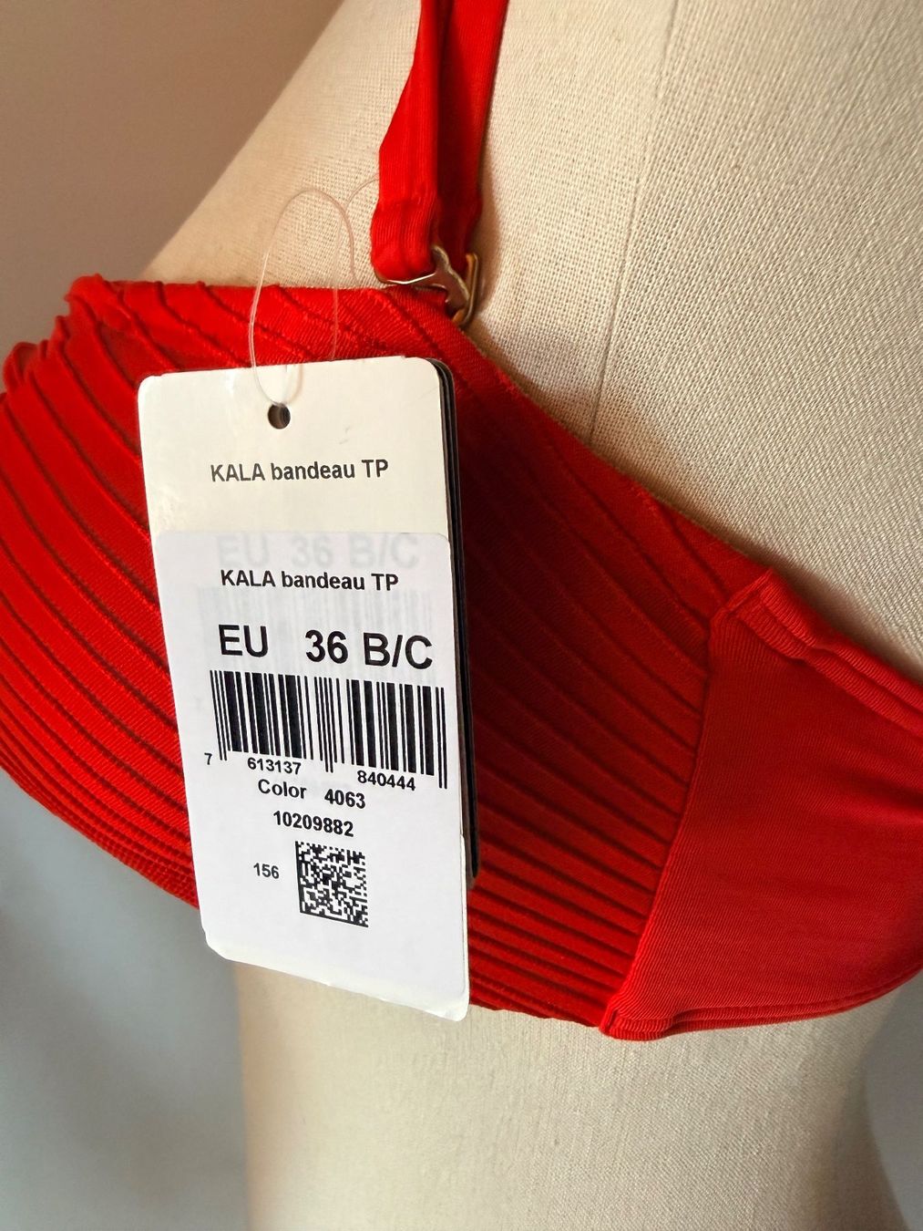 Beldona Costumi da bagno & Bikini: BELDONA, Bikini-Oberteil KALA, Grösse 36B/C, Farbe Rot – Nuovo e nell'imballaggio originale da Rudolfstetten venduto da gst_g7xl 4