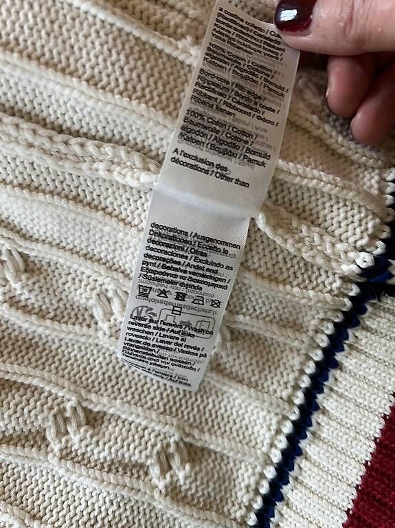 Giacche: Lacoste Strickjacke original neuwertig XS – Usato da Winterthur venduto da sallawong 4