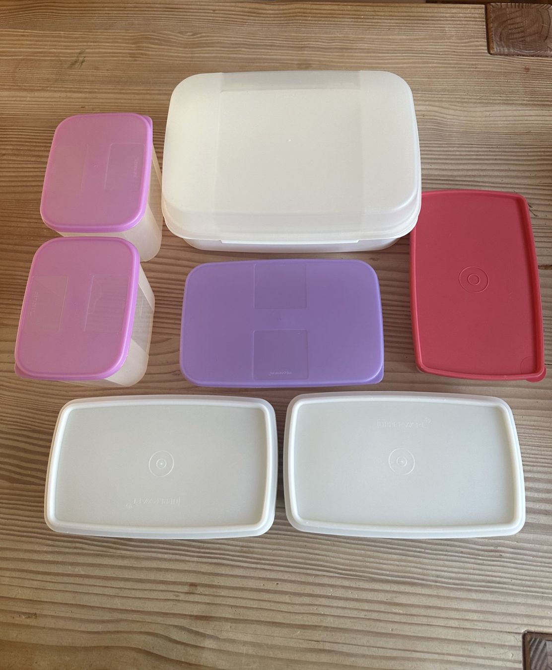 Tupperware Contenitori & Simili: TUPPERWARE VORRATSDOSEN SET 7TEILIG GEBRAUCHT BUNT – Usato da Neftenbach venduto da Mador6
