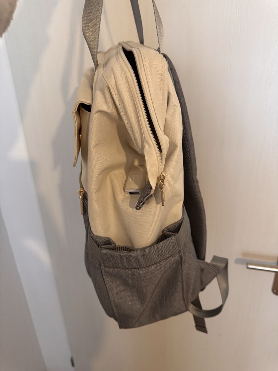 Zaini: Grosser Rucksack mit Top Zustand – Nuovo (secondo la descrizione) da Kerns venduto da Mountaingirl13 2