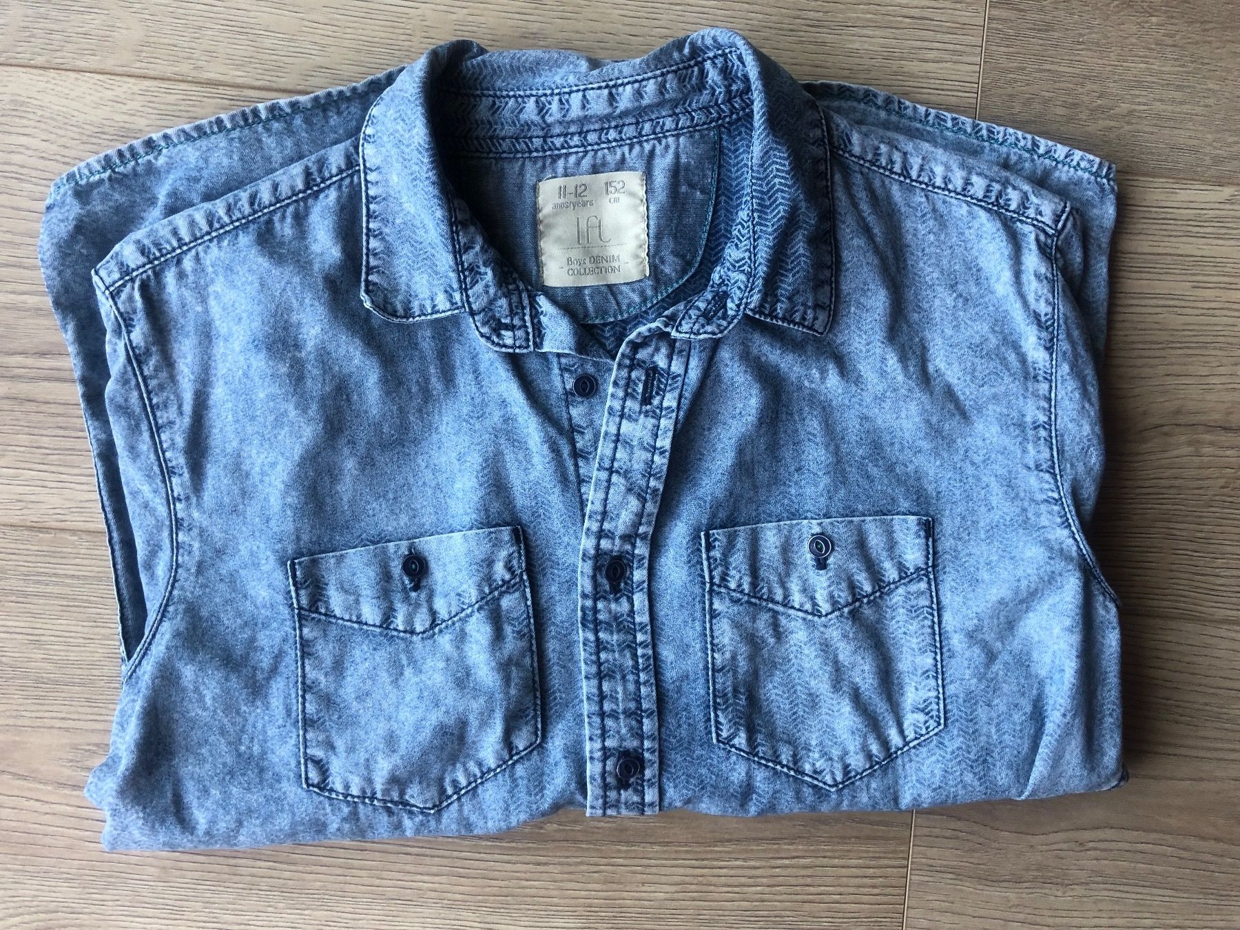 Camicie, T-shirt & Polo: Chemise Denim (152) – Usato da La Tour-de-Peilz venduto da zazen33 2